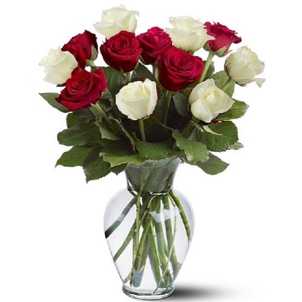Kwiaty- Bukiet 13 róż w bieli i czerwieni